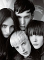 Burberry F/W 07.08
M: Agyness, Lily D, Kiera G, Morwenna C & Georgia
Ph: Mario Testino